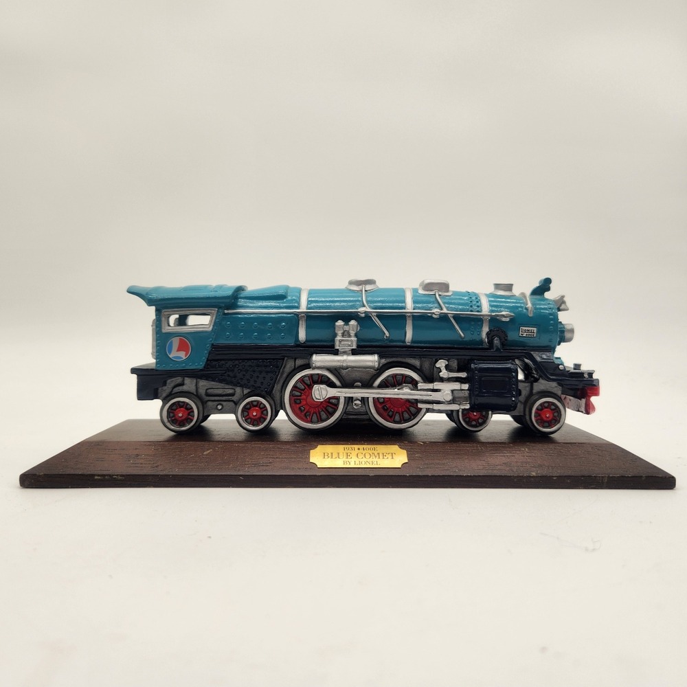 Avon Lionel 1931 #400E Blue‎ Comet Pewter Train Model on Wood Base 1991 Vintage